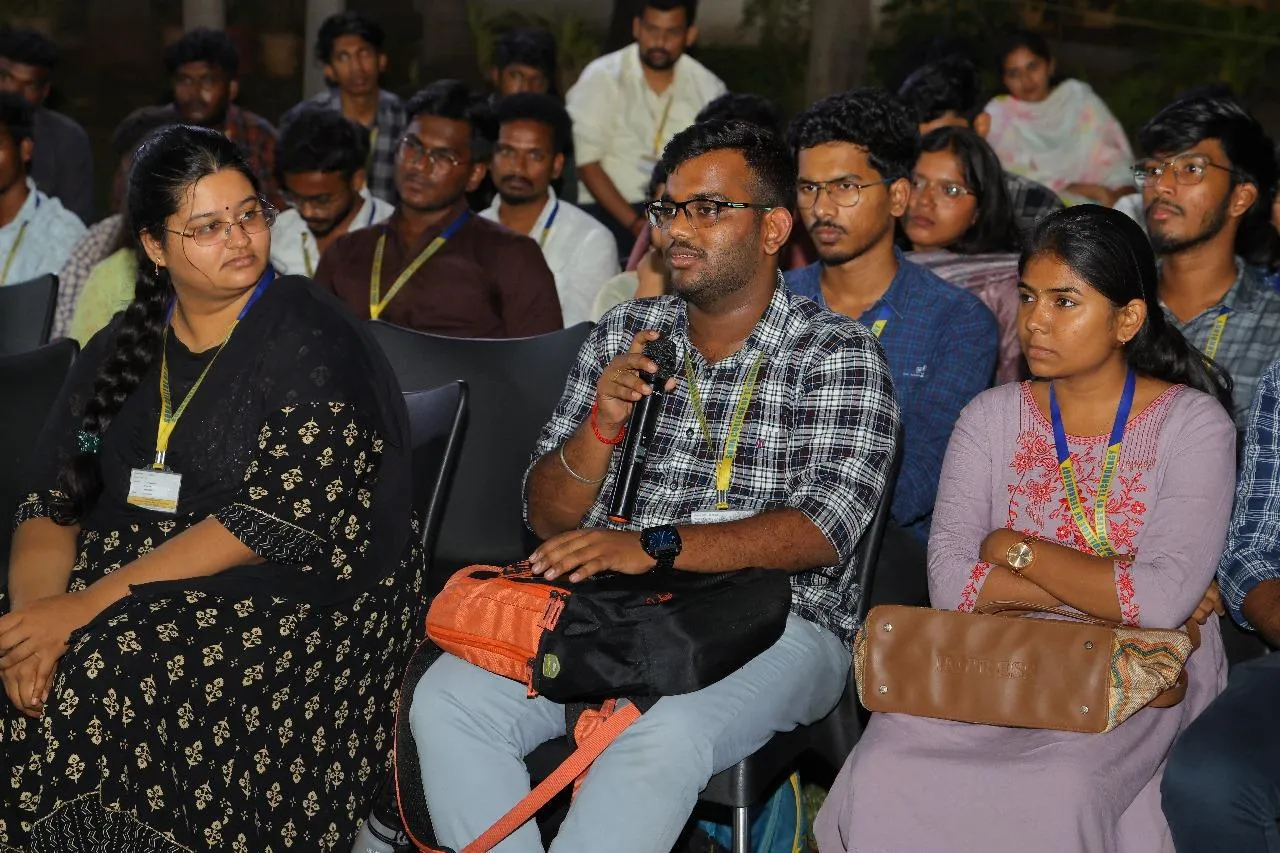 Unlocking Potential: Mr. Thyagu Valliappa’s Leadership Insights at the Lights On Program - gallery 12