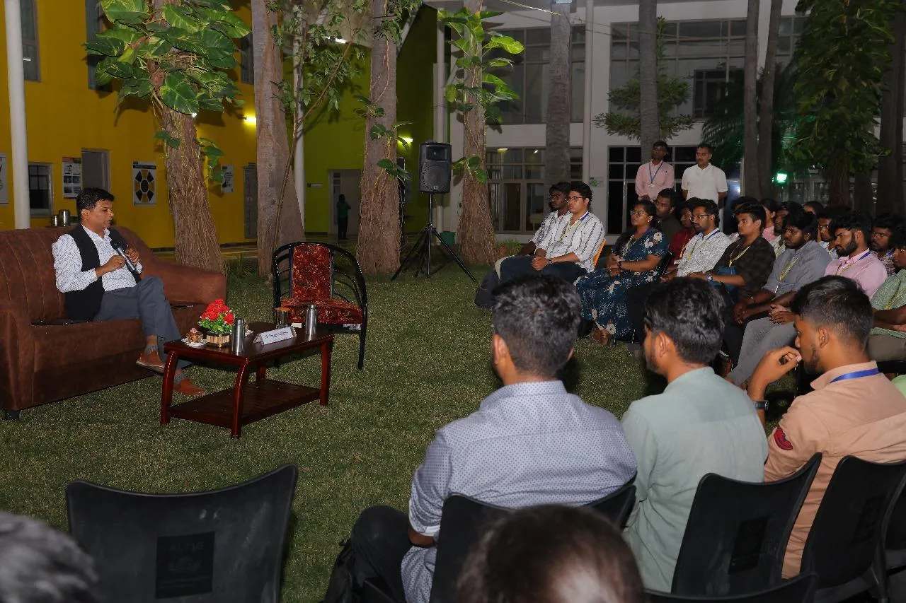 Unlocking Potential: Mr. Thyagu Valliappa’s Leadership Insights at the Lights On Program - gallery 14